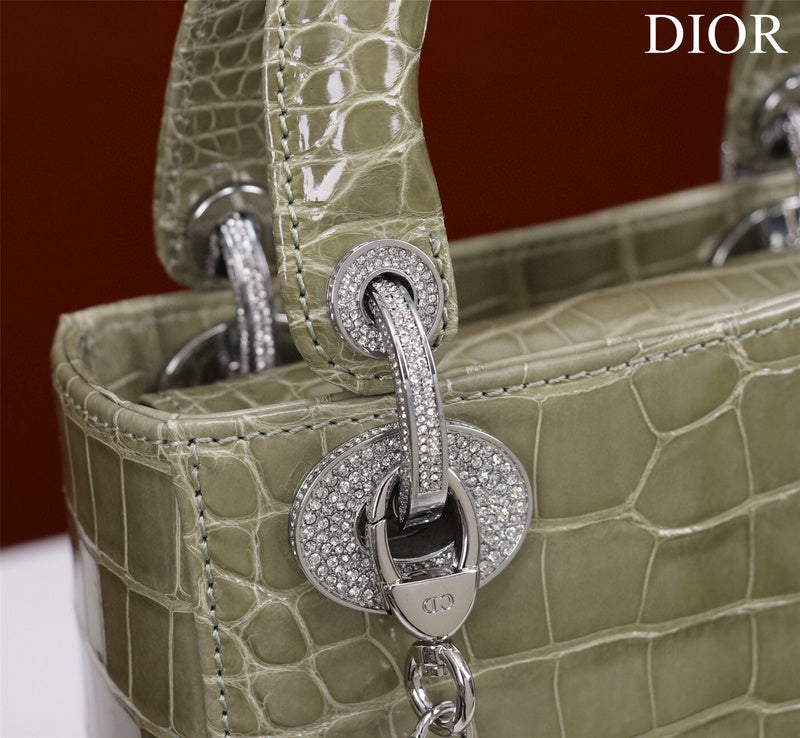 ELE - Dir Bags - 1645
