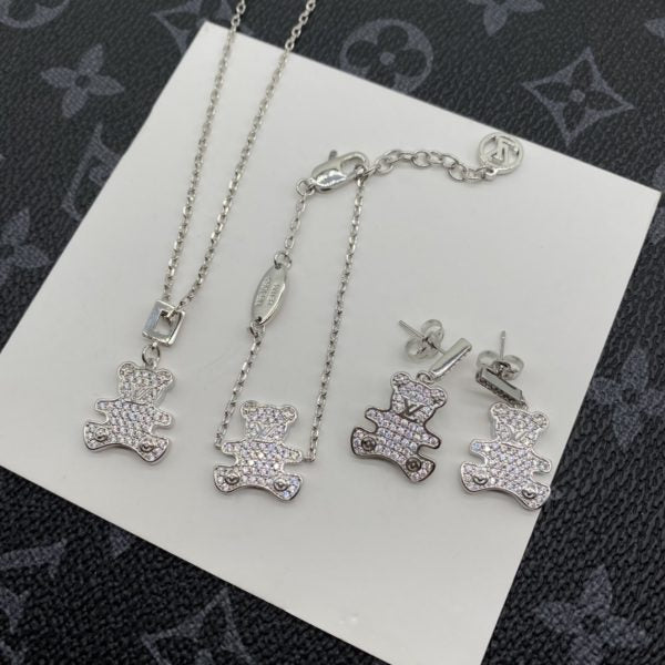 Combo LV Necklaces 111