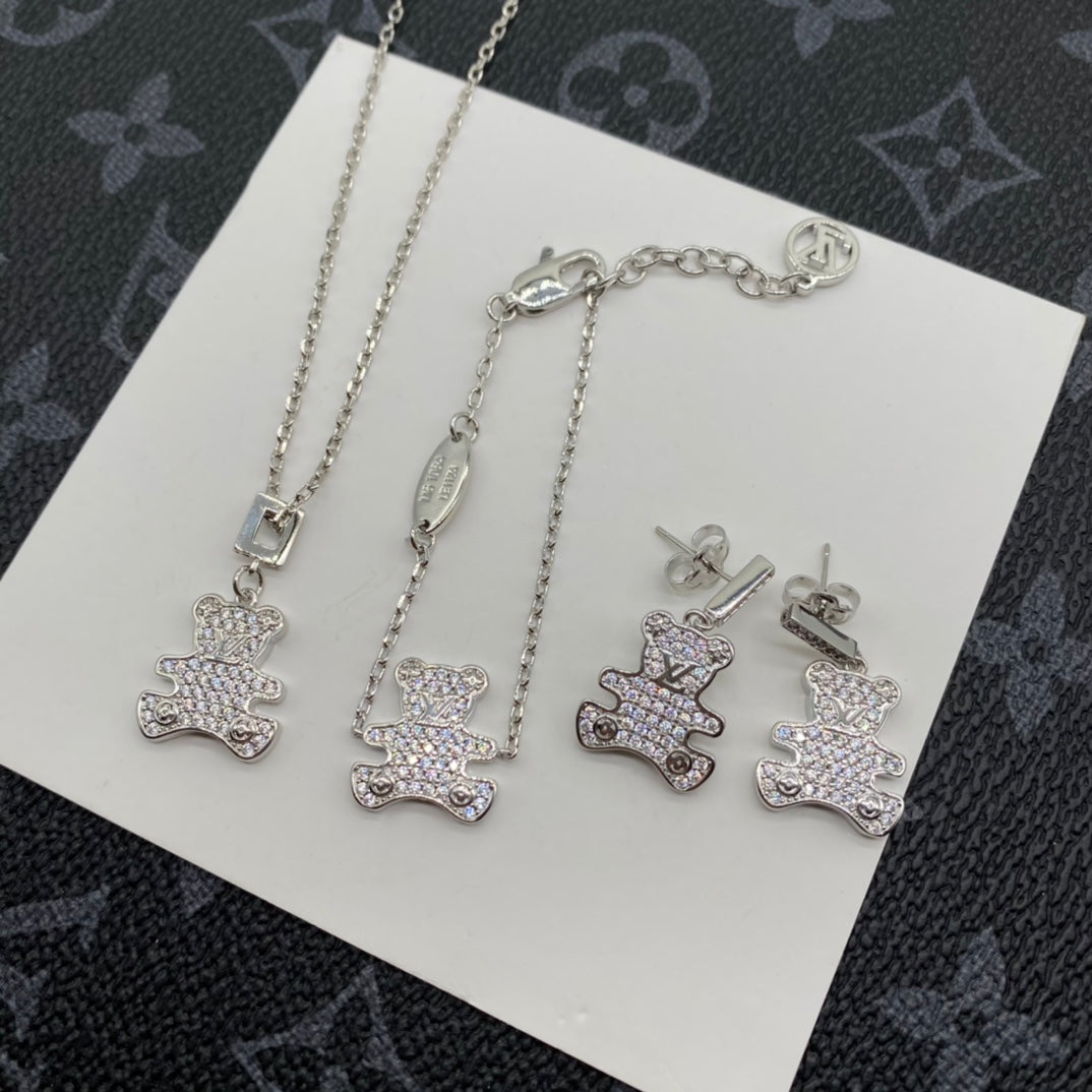 Combo LV Necklaces 111