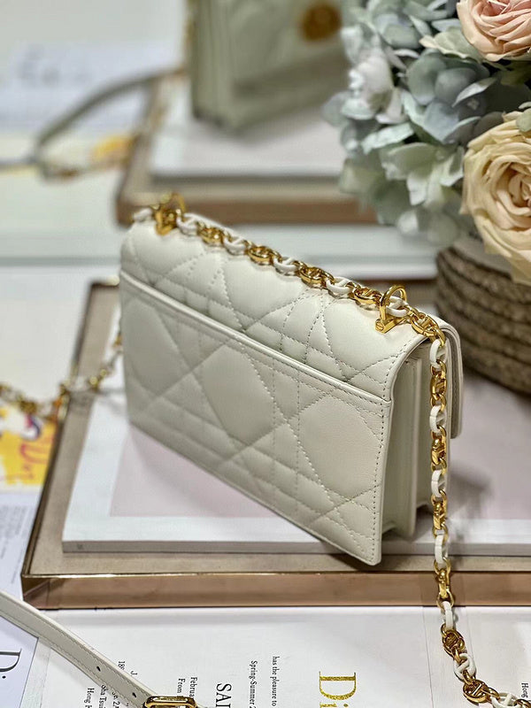 Glami Fashion - DIR Bags - 585