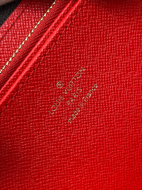 LOV2 Bags - Luxurious Bags  2350
