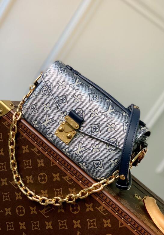 SAMC - LOV Bags - 1096