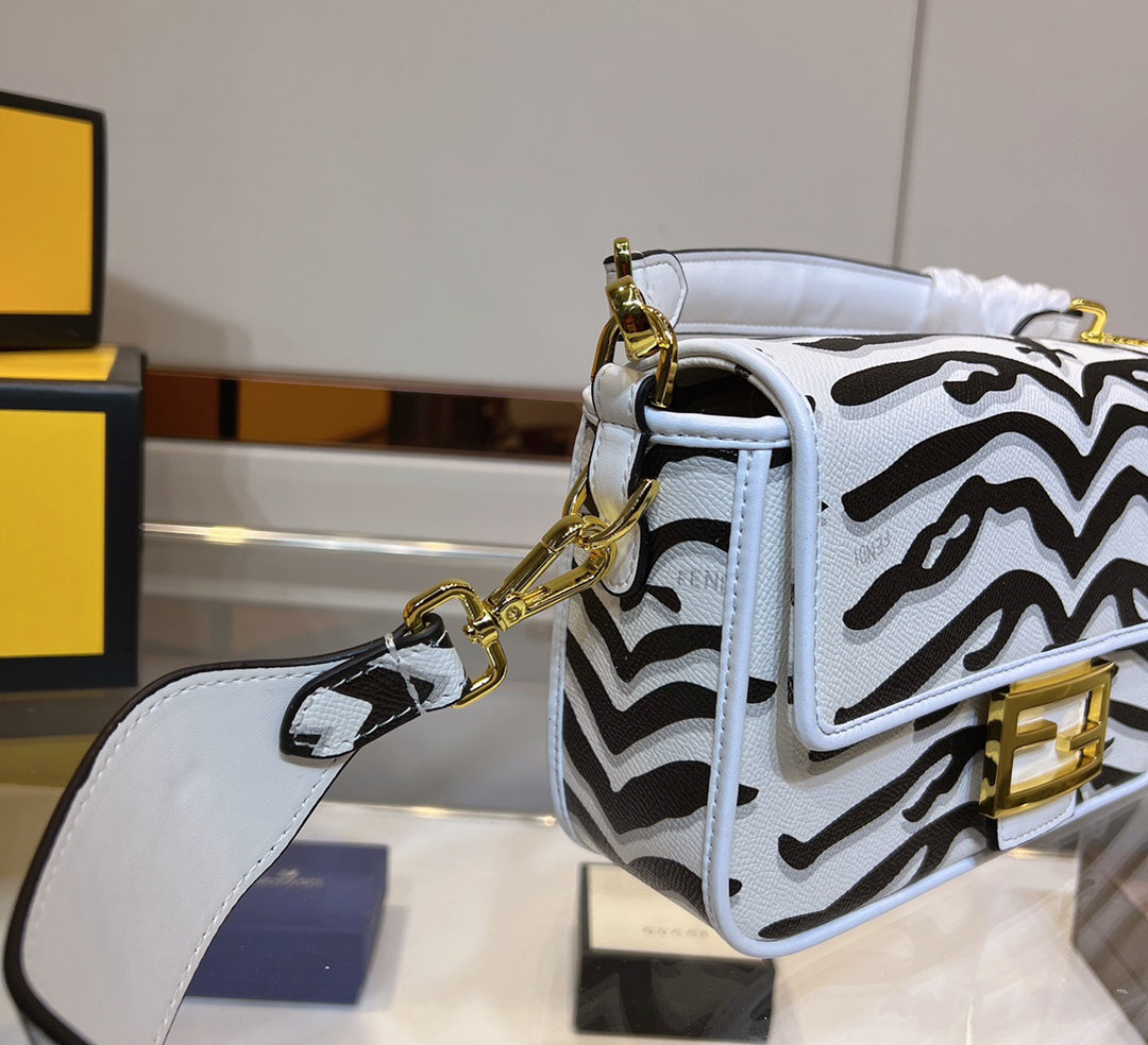 EN - New Arrival Bags FEI 243