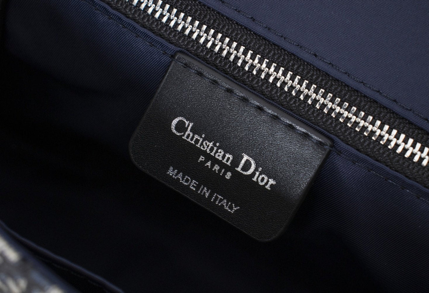 EN - New Arrival Bags DIR 095