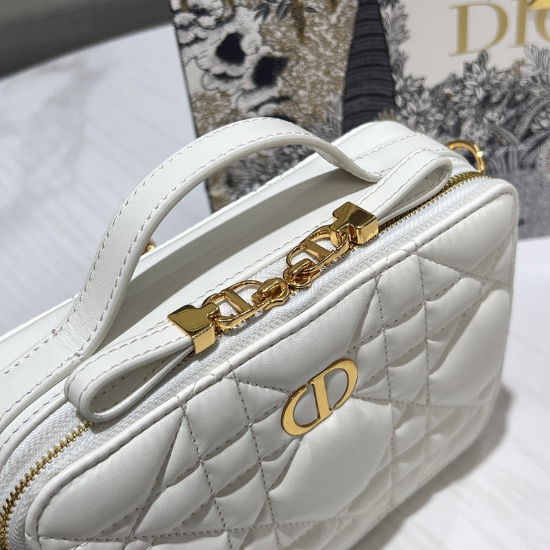 Glami Fashion - DIR Bags - 2023