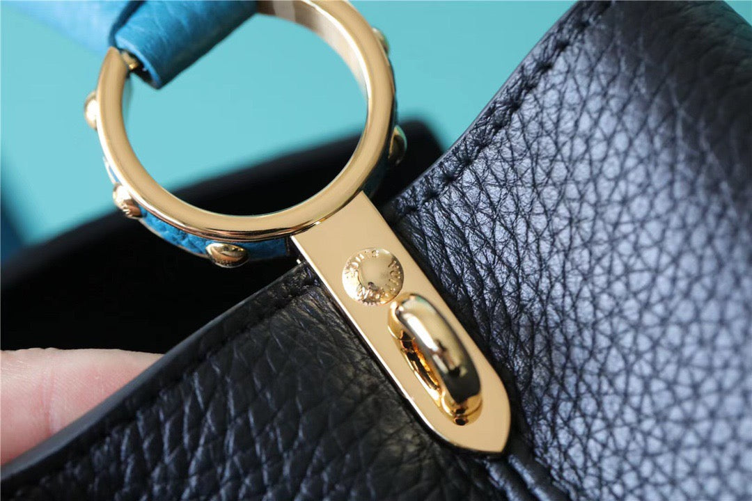 LV Capucines MM Taurillon Black/ Blue For Women, WomenÃ¢â‚¬â„¢s Bags, Shoulder And Crossbody Bags 12.4in/31.5cm LVÃ‚Â 