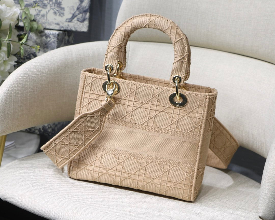 GLAMI MeGLAMIum Lady Bag Gold Toned Hardware Beige For Women 9.5in/24cm CD