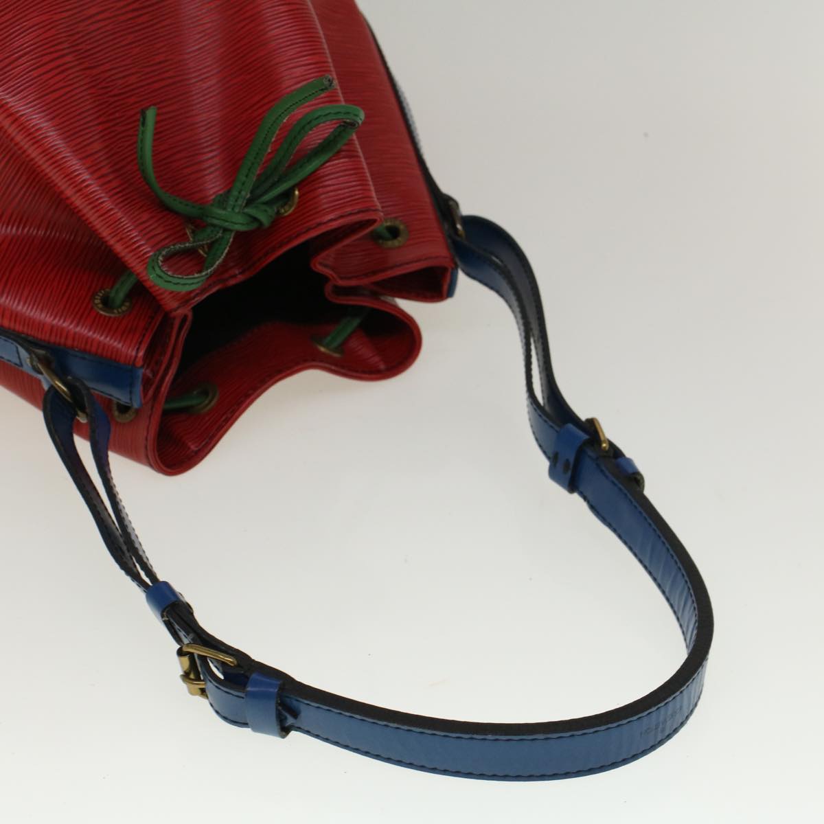Louis Vuitton Shoulder Bag