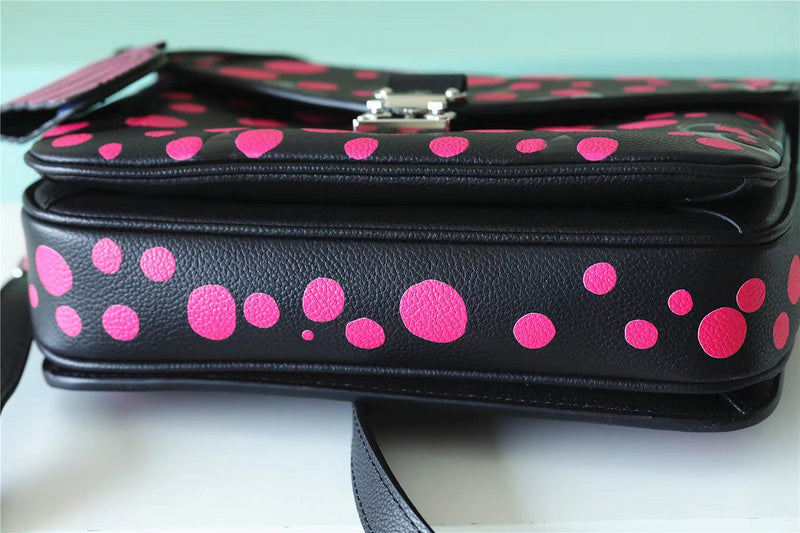 ELE - LUV Bags - 439
