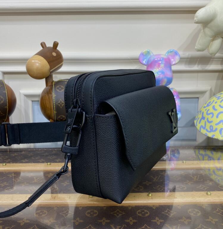 SAMC - LOV Bags - 1011