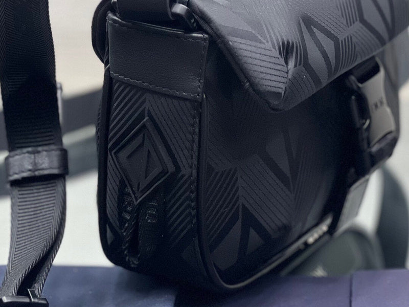 ELE - Dir Bags - 1608