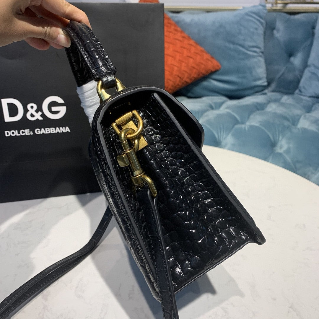 GLAMI MeGLAMIum Devotion Bag Black For Women 9.5in/24cm
