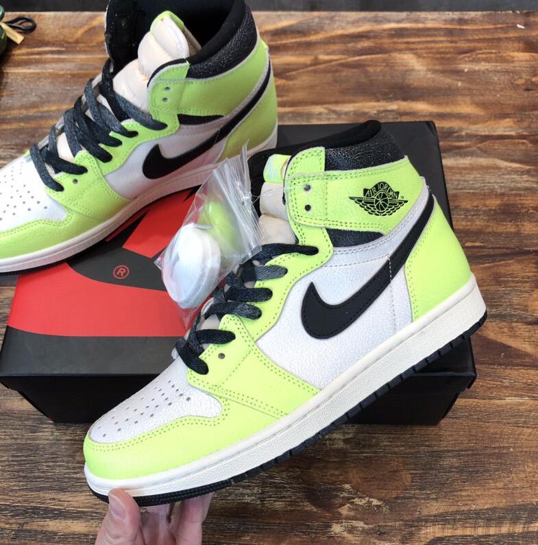 SAMC - NKE Shoes - 1017