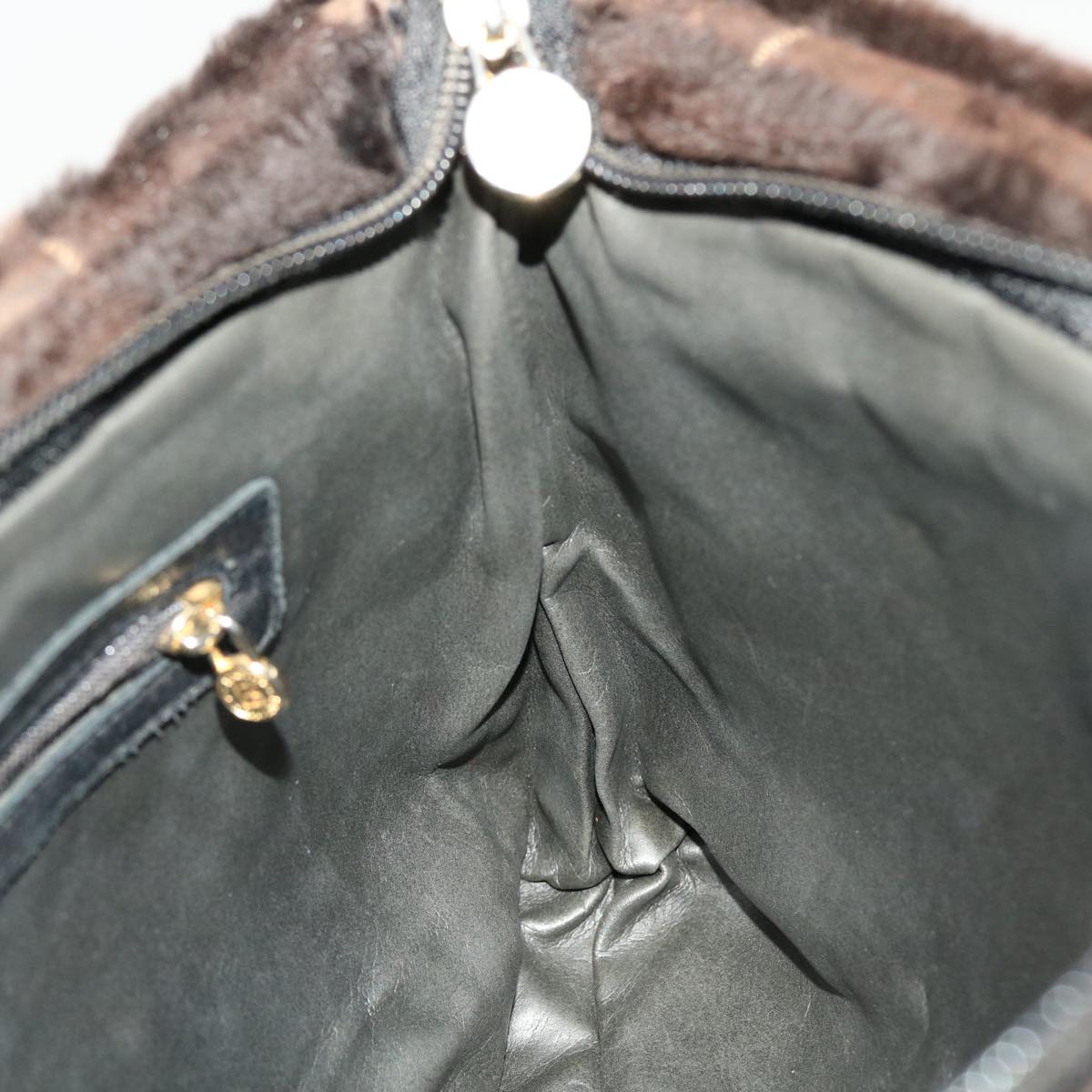 FENDI Clutch Bag Leather Black fm2351