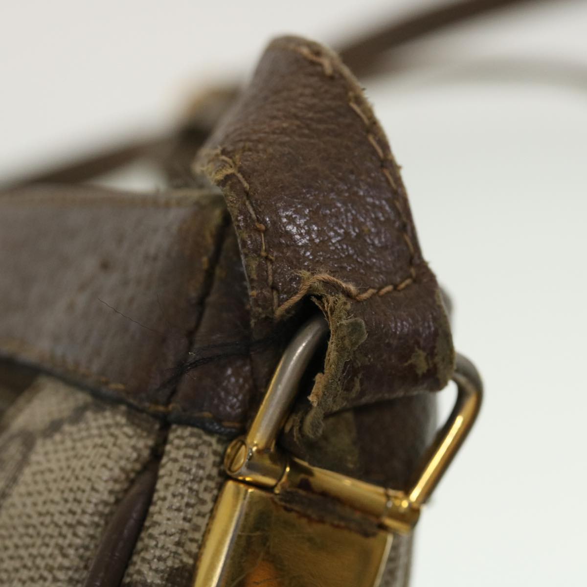 GUCCI GG Canvas Shoulder Bag PVC Leather Beige 32•02•022 fm2426