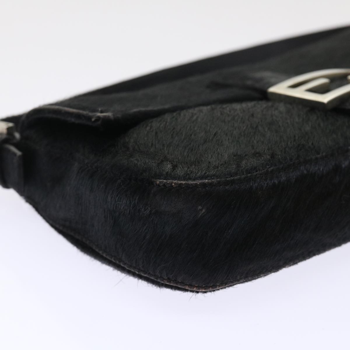 FENDI Mamma Baguette Shoulder Bag Harako leather Black fm2535