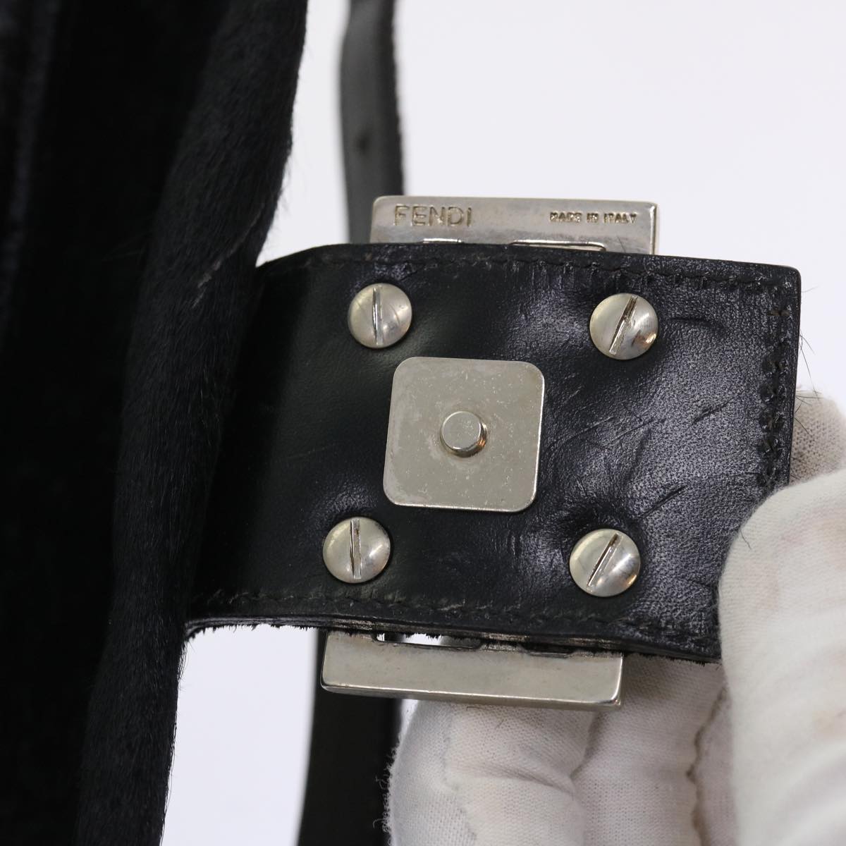 FENDI Mamma Baguette Shoulder Bag Harako leather Black fm2535