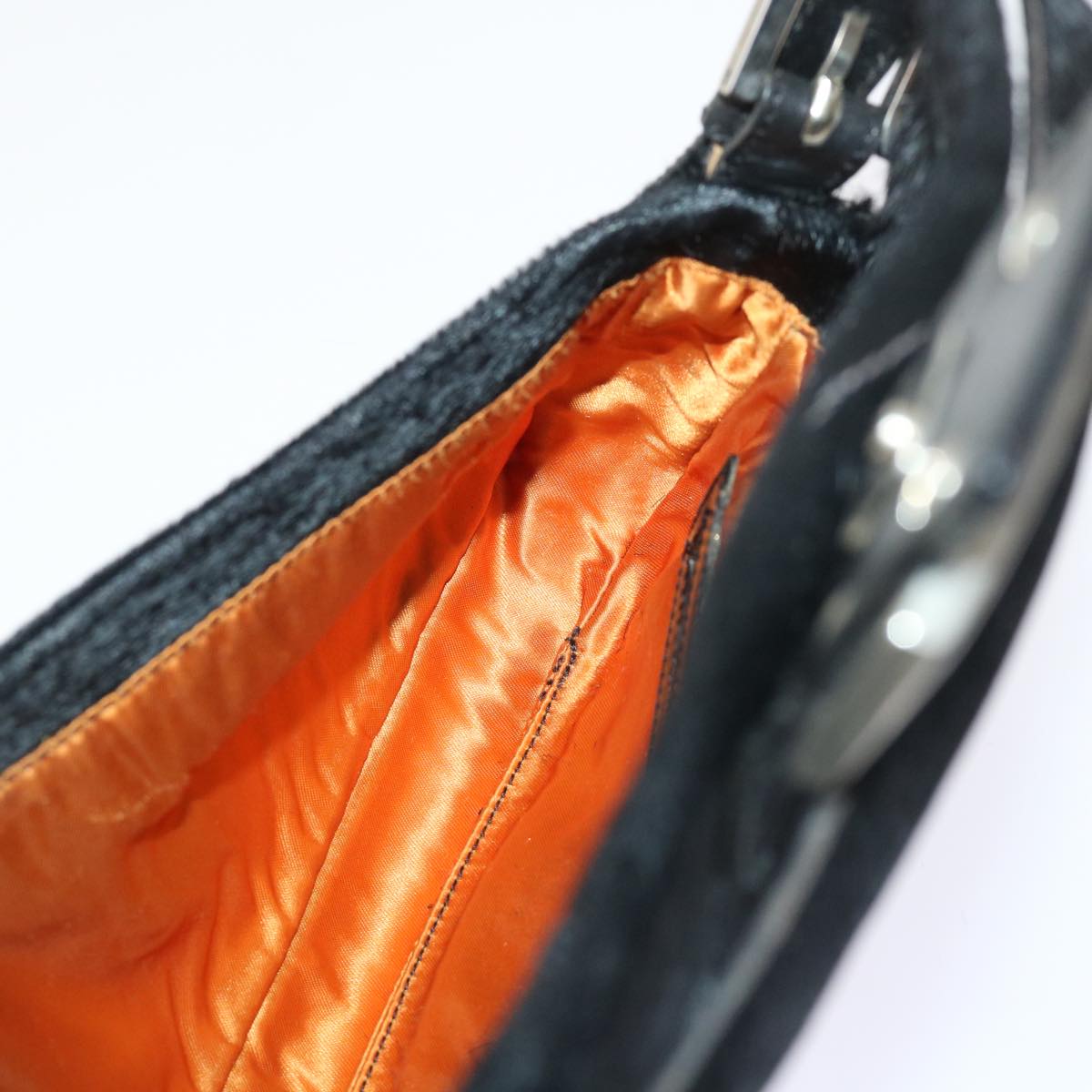 FENDI Mamma Baguette Shoulder Bag Harako leather Black fm2535