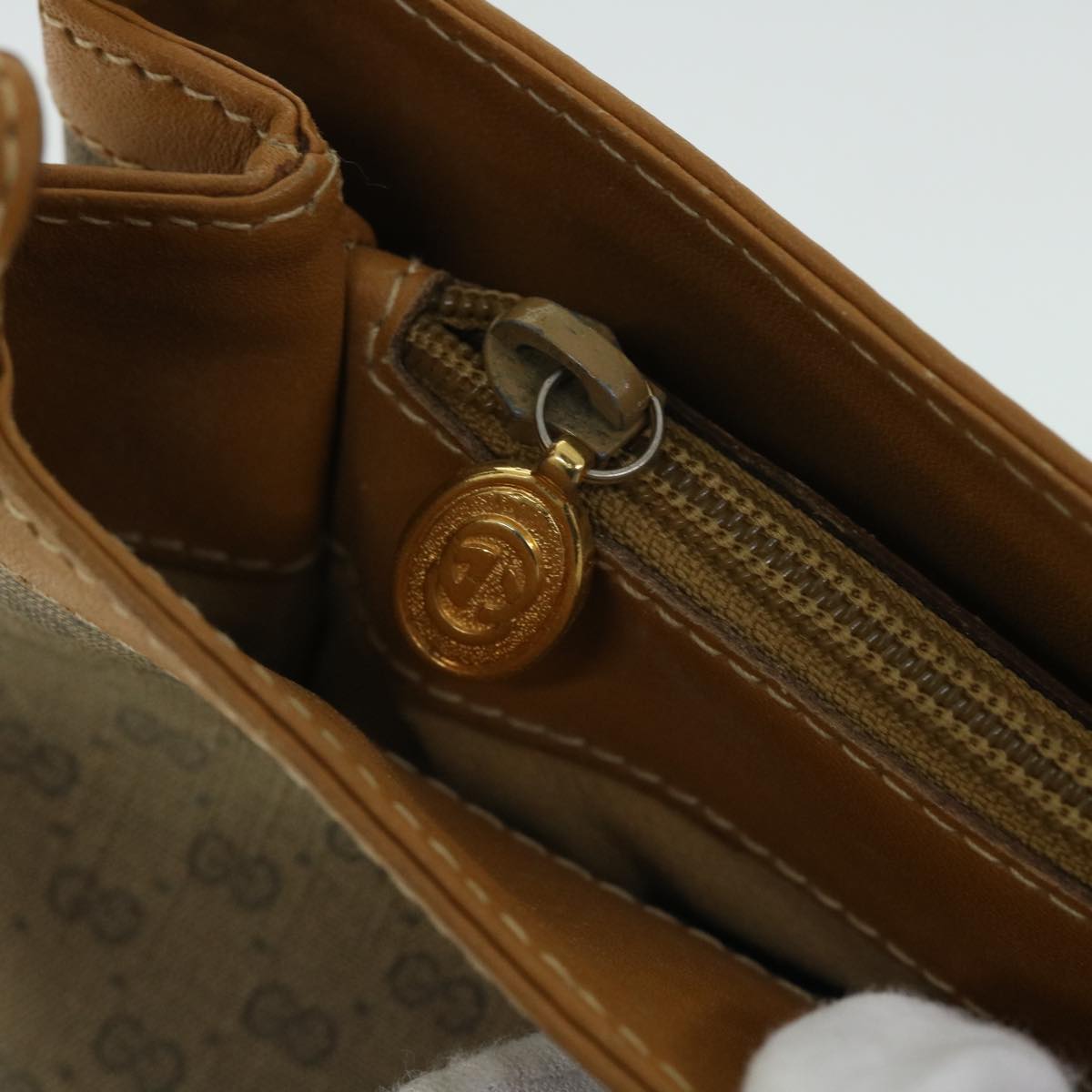 GUCCI Micro GG Canvas Shoulder Bag PVC Leather Beige fm2666