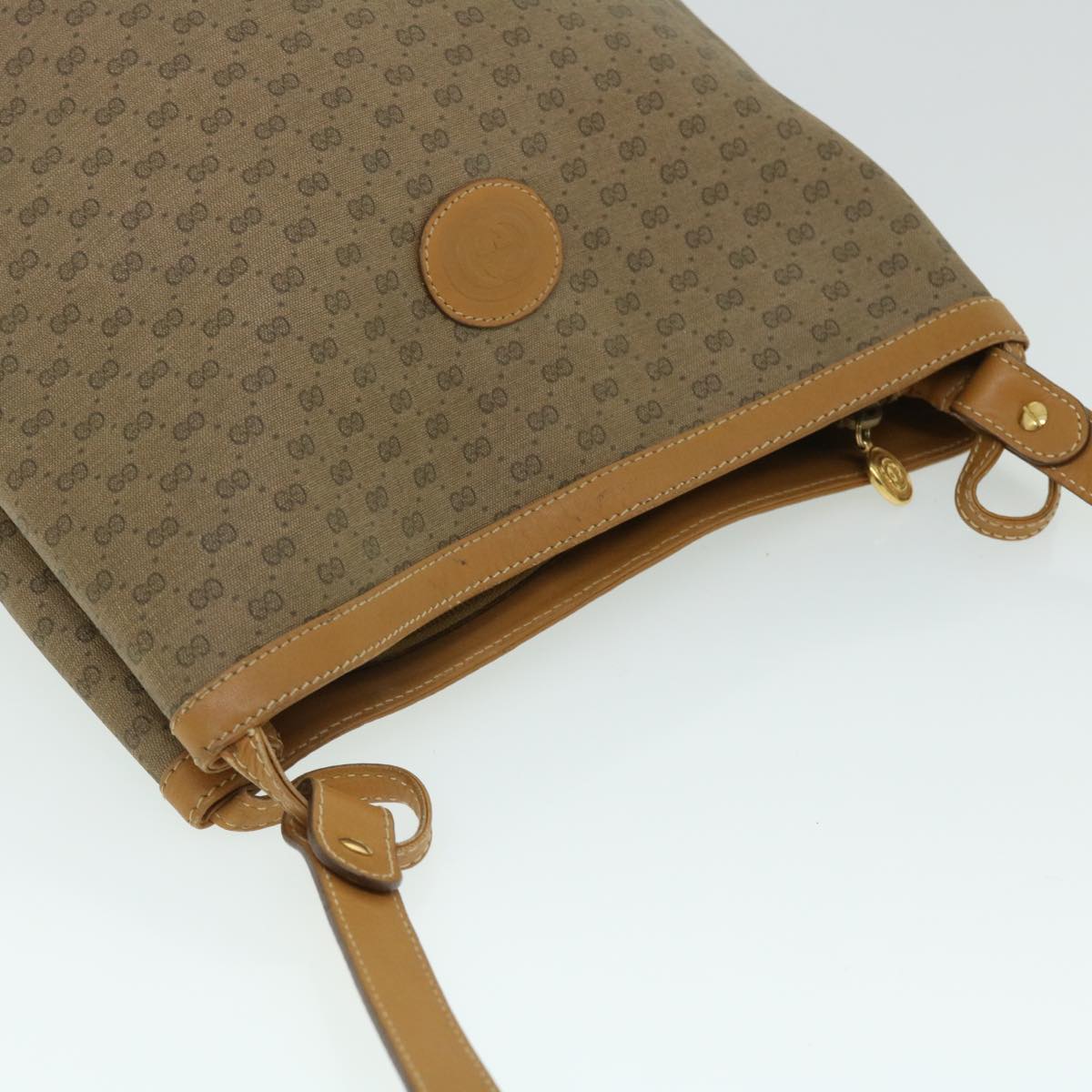 GUCCI Micro GG Canvas Shoulder Bag PVC Leather Beige fm2666