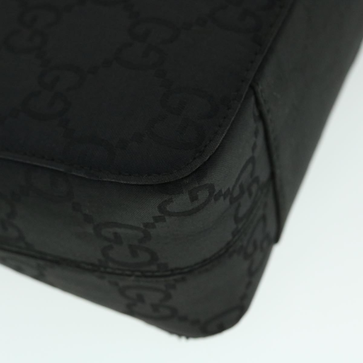 GUCCI GG Canvas Shoulder Bag Black fm2708