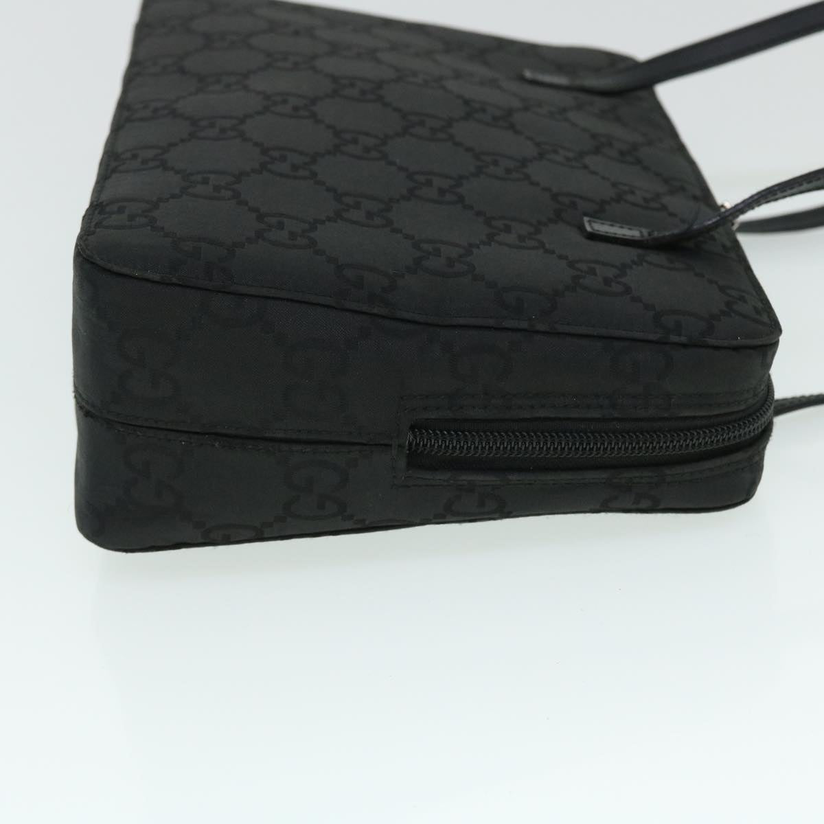 GUCCI GG Canvas Shoulder Bag Black fm2708