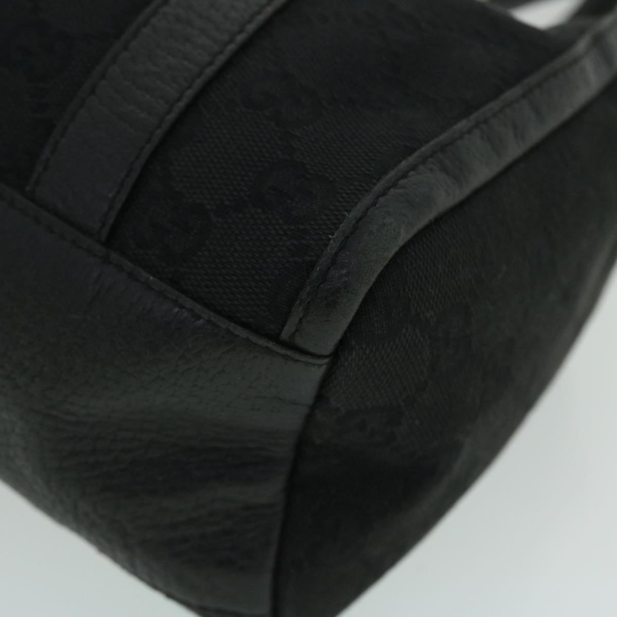 GUCCI GG Canvas Hand Bag Black 130942 fm2710