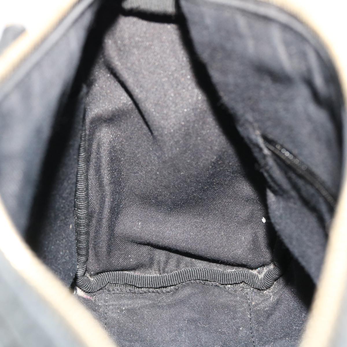 GUCCI GG Canvas Hand Bag Black 130942 fm2710