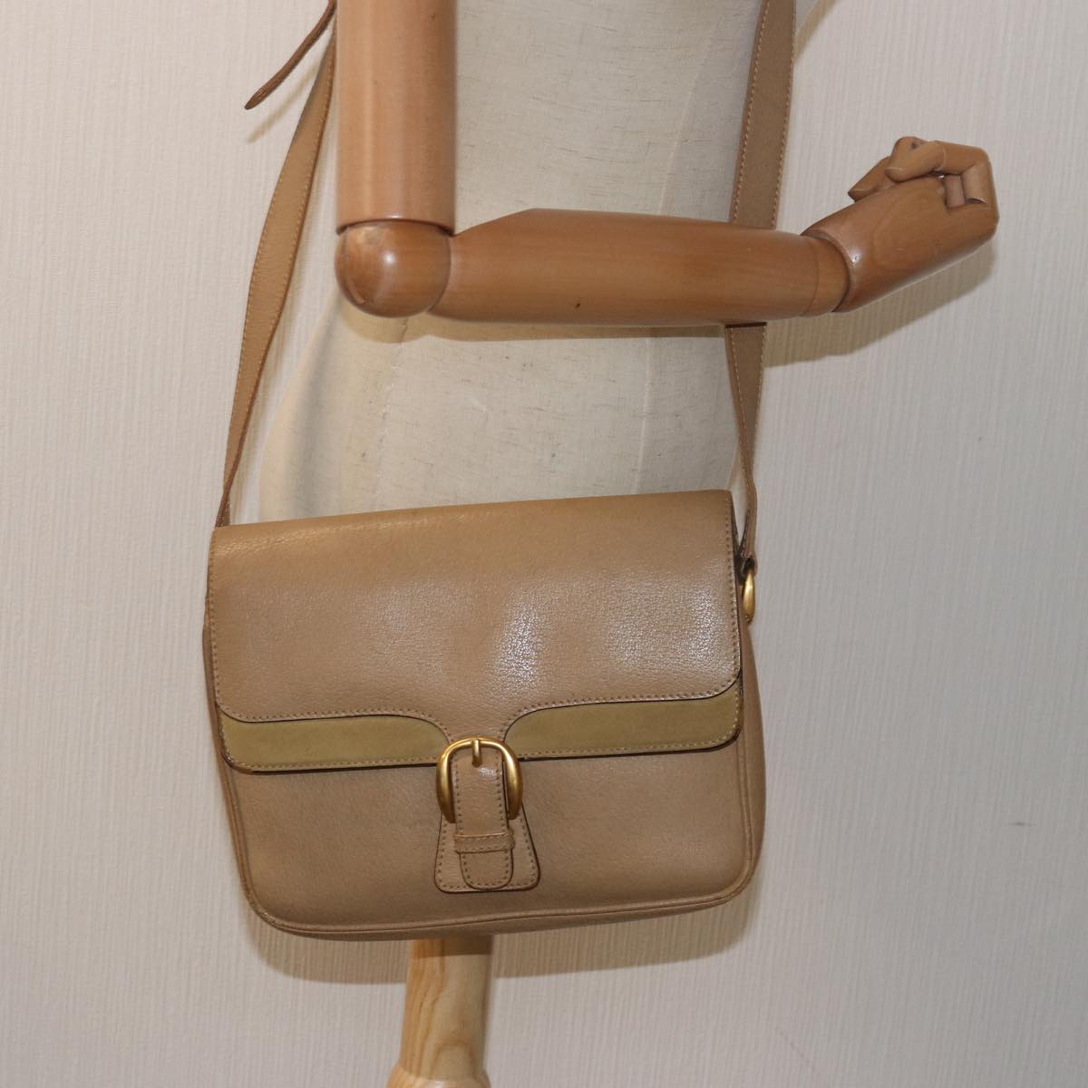 GUCCI Shoulder Bag Leather Beige fm3502