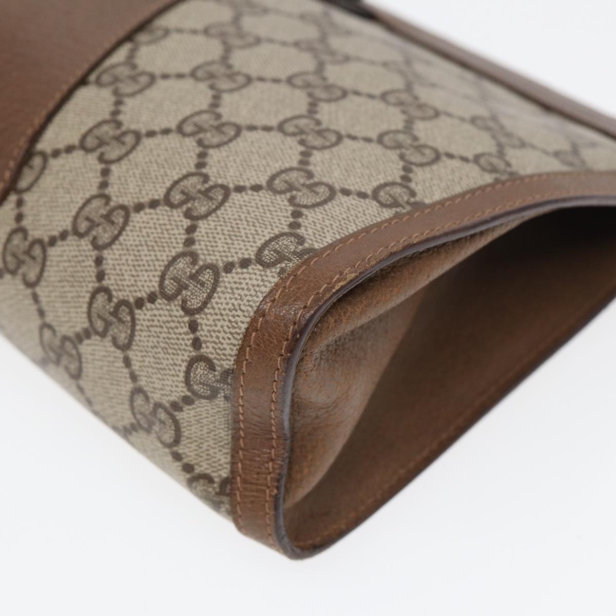 GUCCI GG Supreme Clutch Bag PVC Leather Beige 89 01 033 fm3645