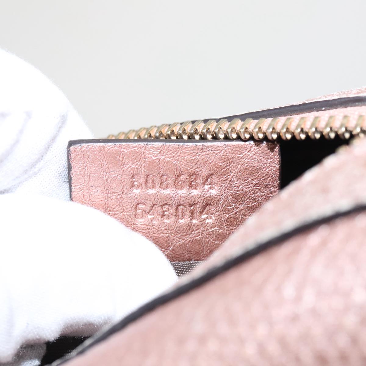GUCCI Pouch Leather Pink Gold 308634 fm4022