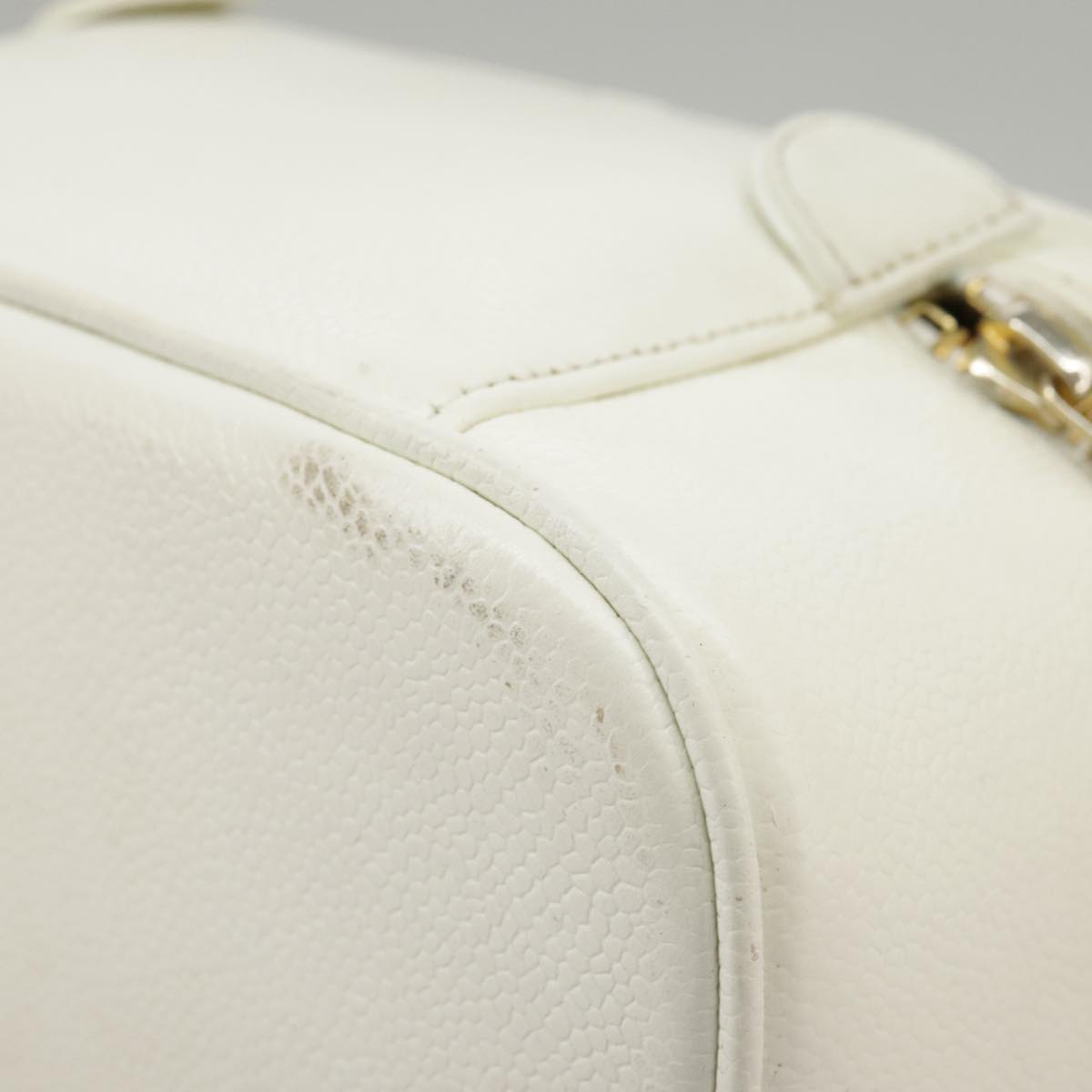 CHANEL COCO Mark vanity Pouch Caviar Skin White Gold CC fm4164
