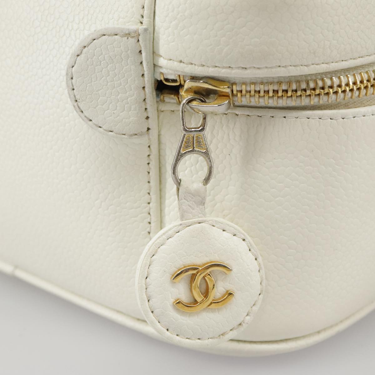 CHANEL COCO Mark vanity Pouch Caviar Skin White Gold CC fm4164