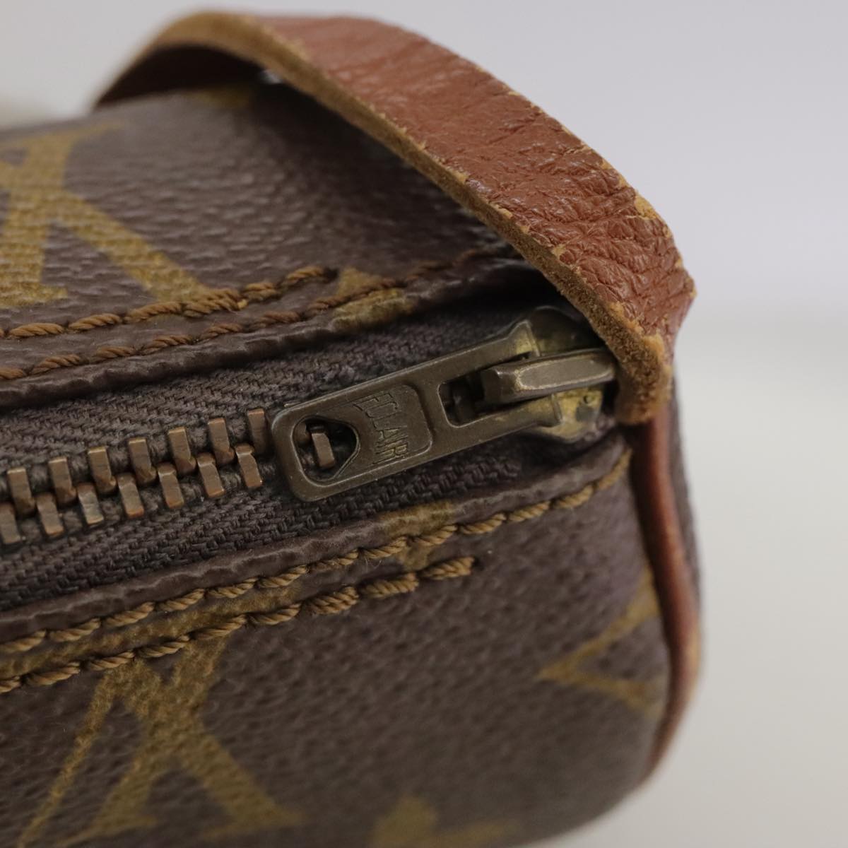 LOUIS VUITTON Monogram Papillon Pouch LV fm4184
