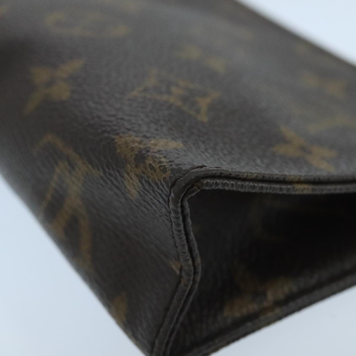 LOUIS VUITTON Monogram Poche Toilette 15 Pouch M47546 LV fm4188