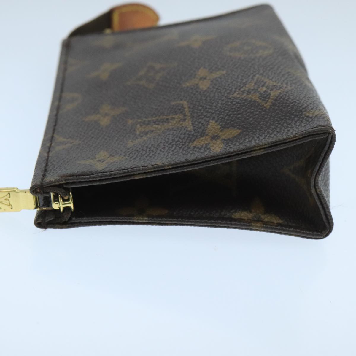 LOUIS VUITTON Monogram Poche Toilette 15 Pouch M47546 LV fm4188