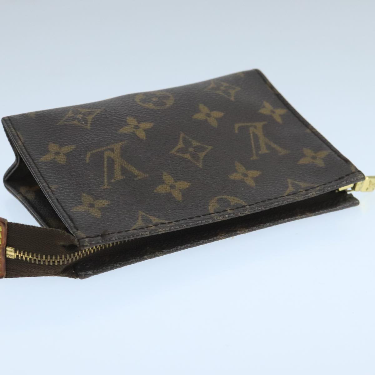 LOUIS VUITTON Monogram Poche Toilette 15 Pouch M47546 LV fm4188