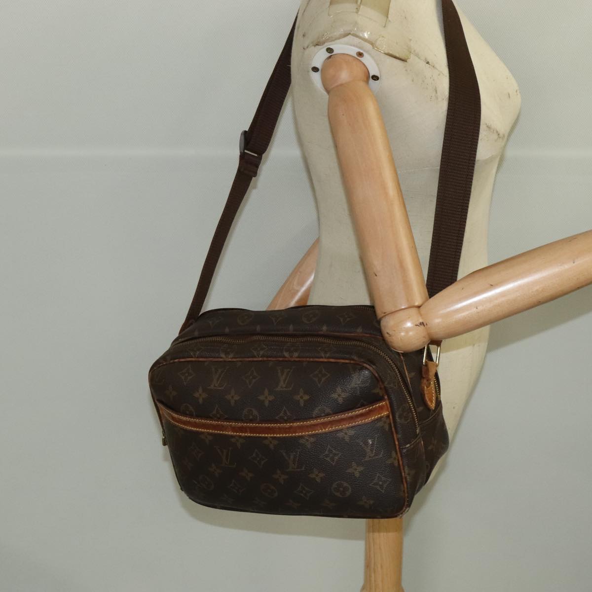 LOUIS VUITTON Monogram Reporter PM Shoulder Bag M45254 LV fm4215