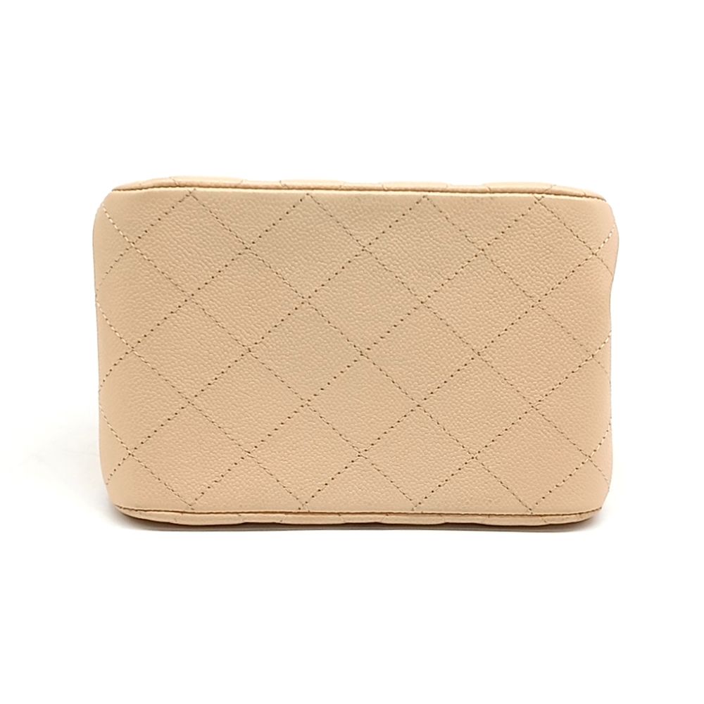 Chanel Caviar Classic Mini Bucket Bag (10113481)