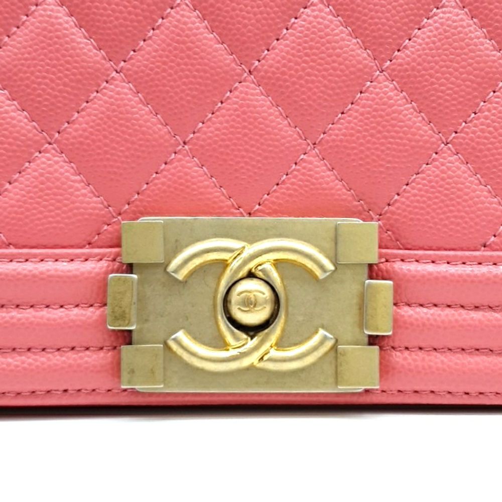 Chanel Caviar Boy Bag Medium (10127624)