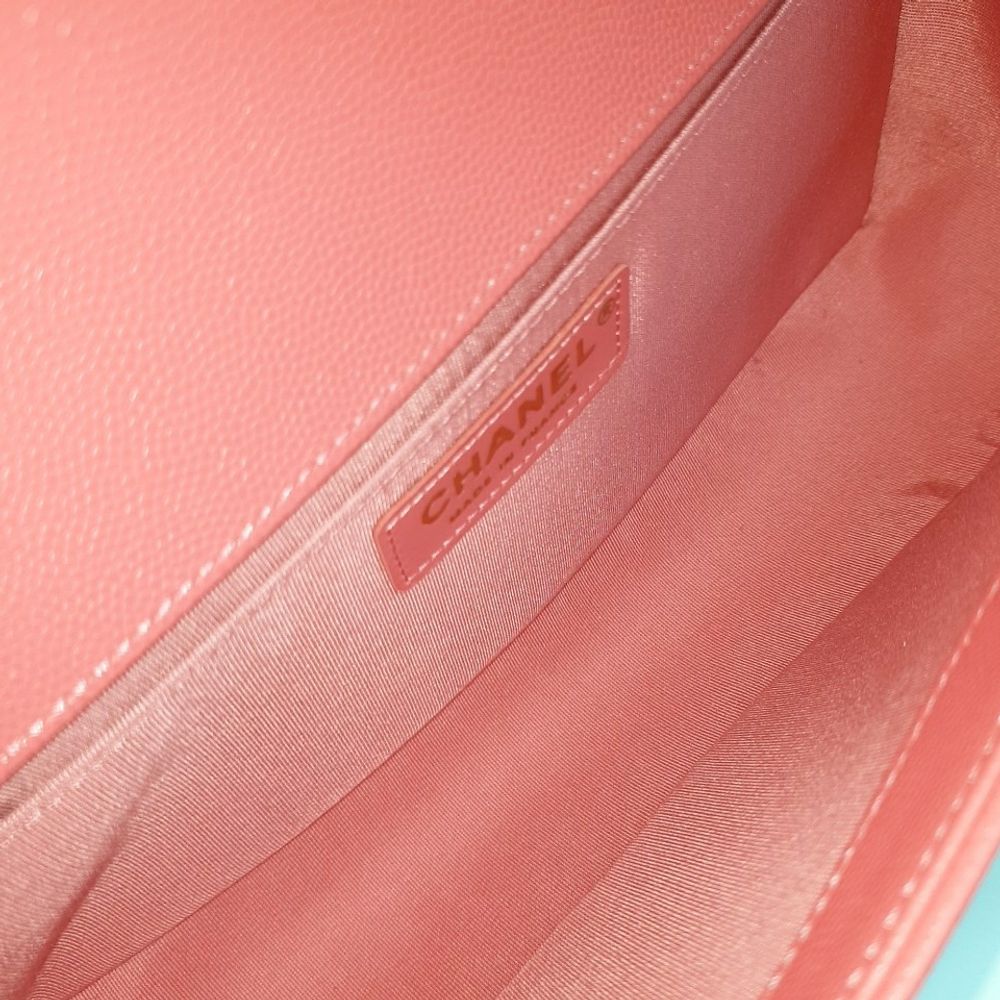 Chanel Caviar Boy Bag Medium (10127624)