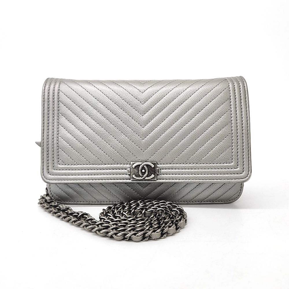 Chanel Caviar Chevron Woc Mini Cross Bag A80287 (10154313)