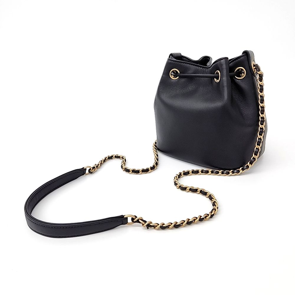 Chanel Bucket Bag (10158752)