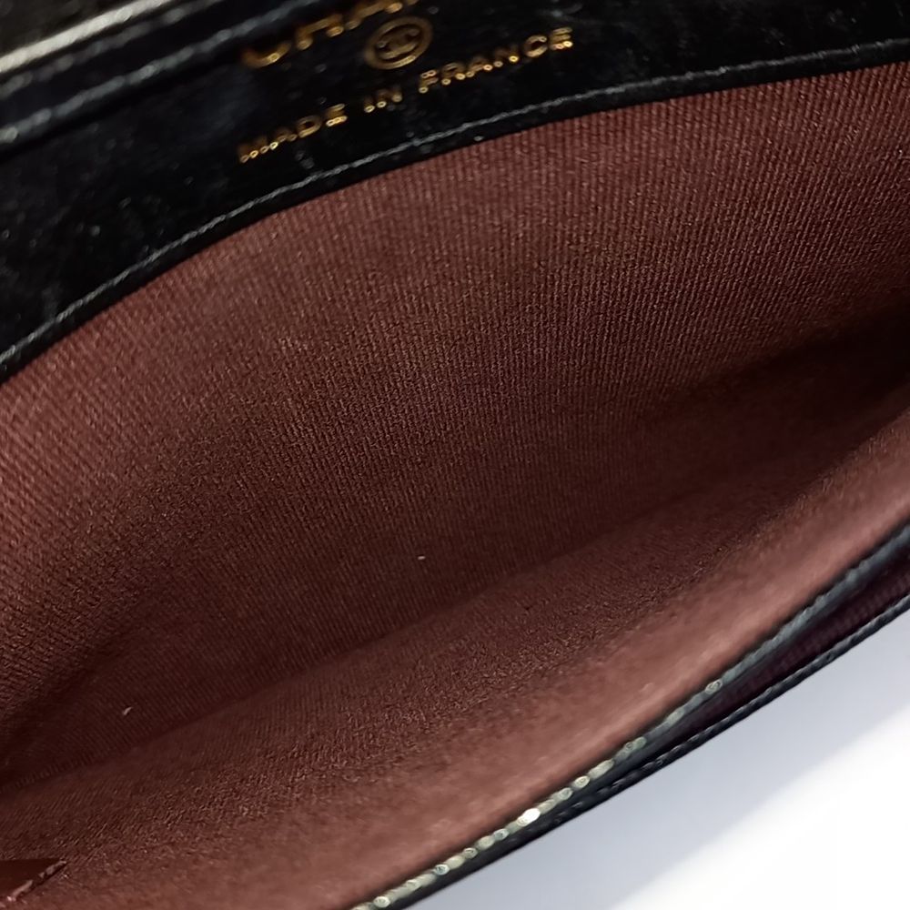 Chanel Caviar Chain Clutch And Cross Bag (10181052)