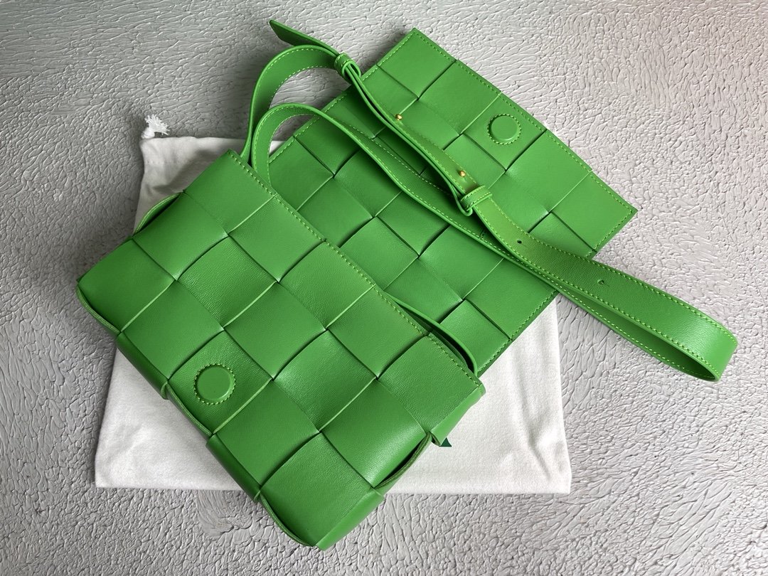 GLAMI Cassette Parakeet, For Women, WomenÃ¢â‚¬â„¢s Bags 9.1in/23cm 578004VMAY13724