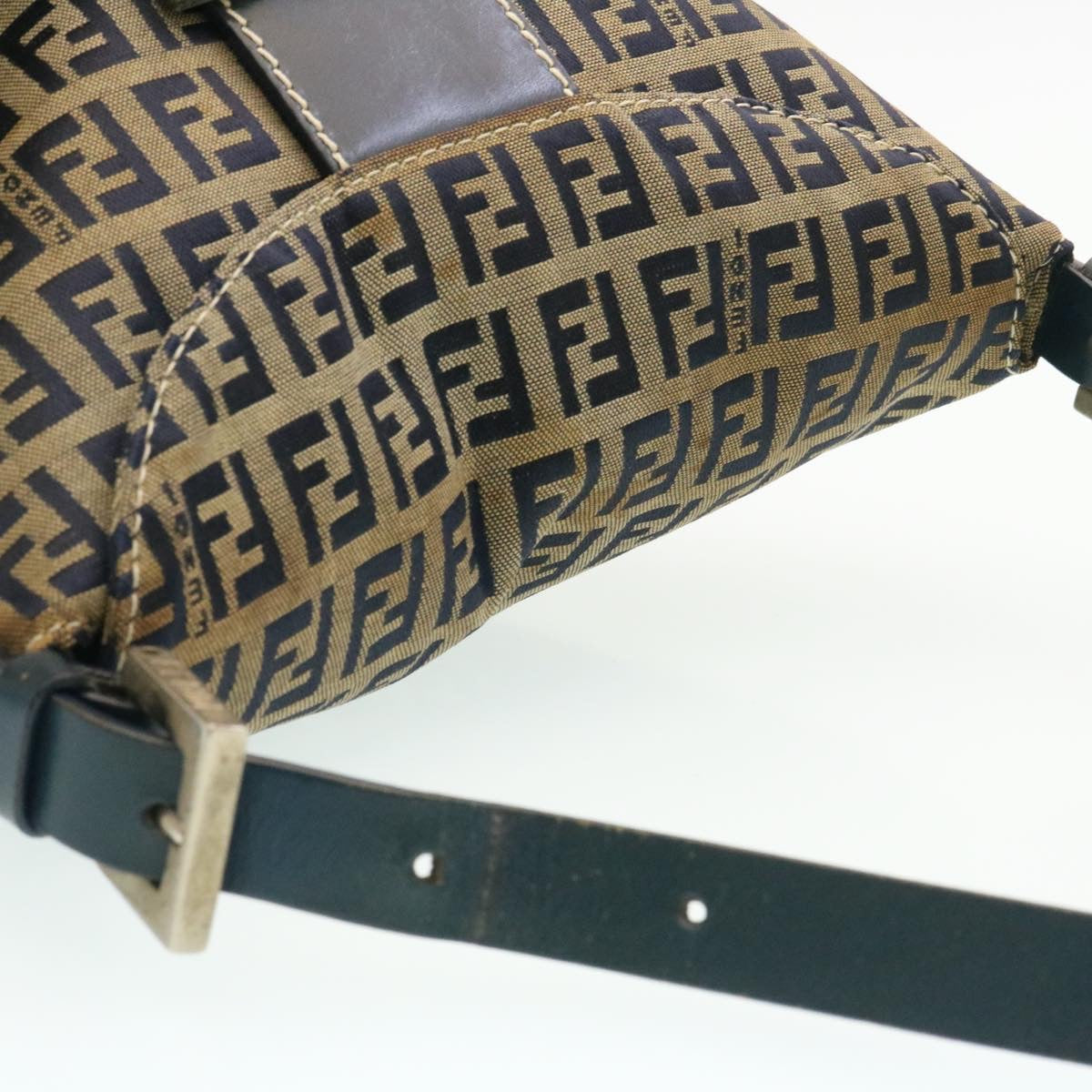 FENDI ZucchinoCanvas Shoulder Bag Brown am1690g