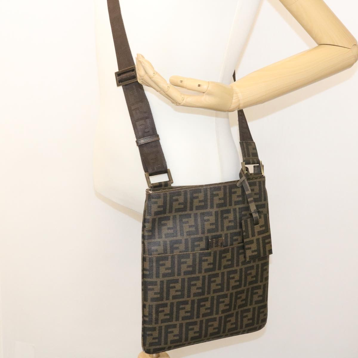 FENDI Zucca Canvas Shoulder Bag Canvas Brown Black am2051g