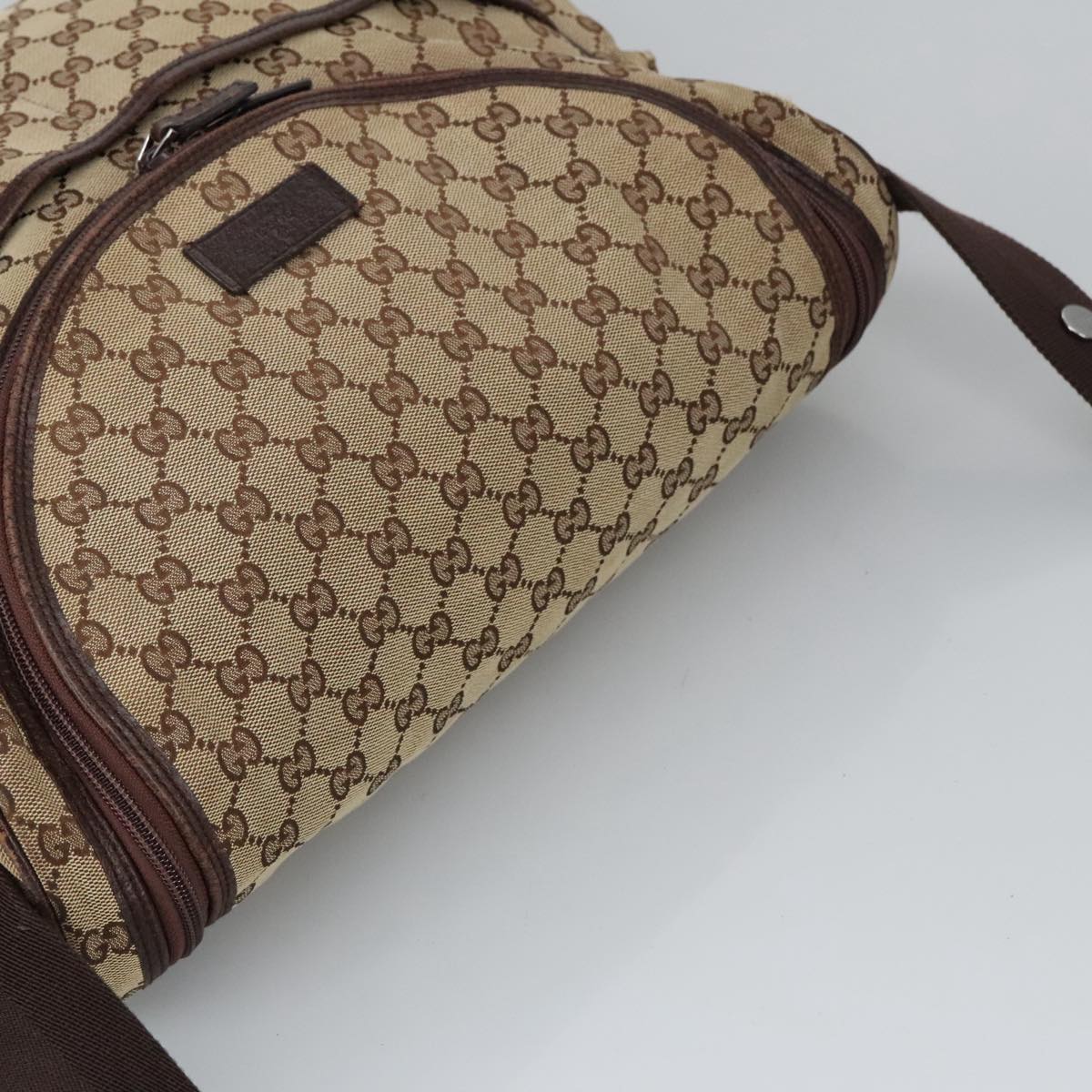 GUCCI GG Canvas Shoulder Bag Beige Silver 123326 hk1738