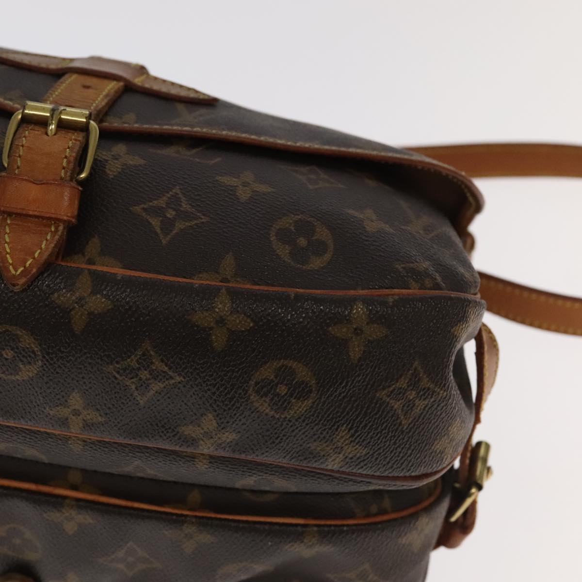 LOUIS VUITTON Monogram Saumur 30 Shoulder Bag M42256 LV hk1885
