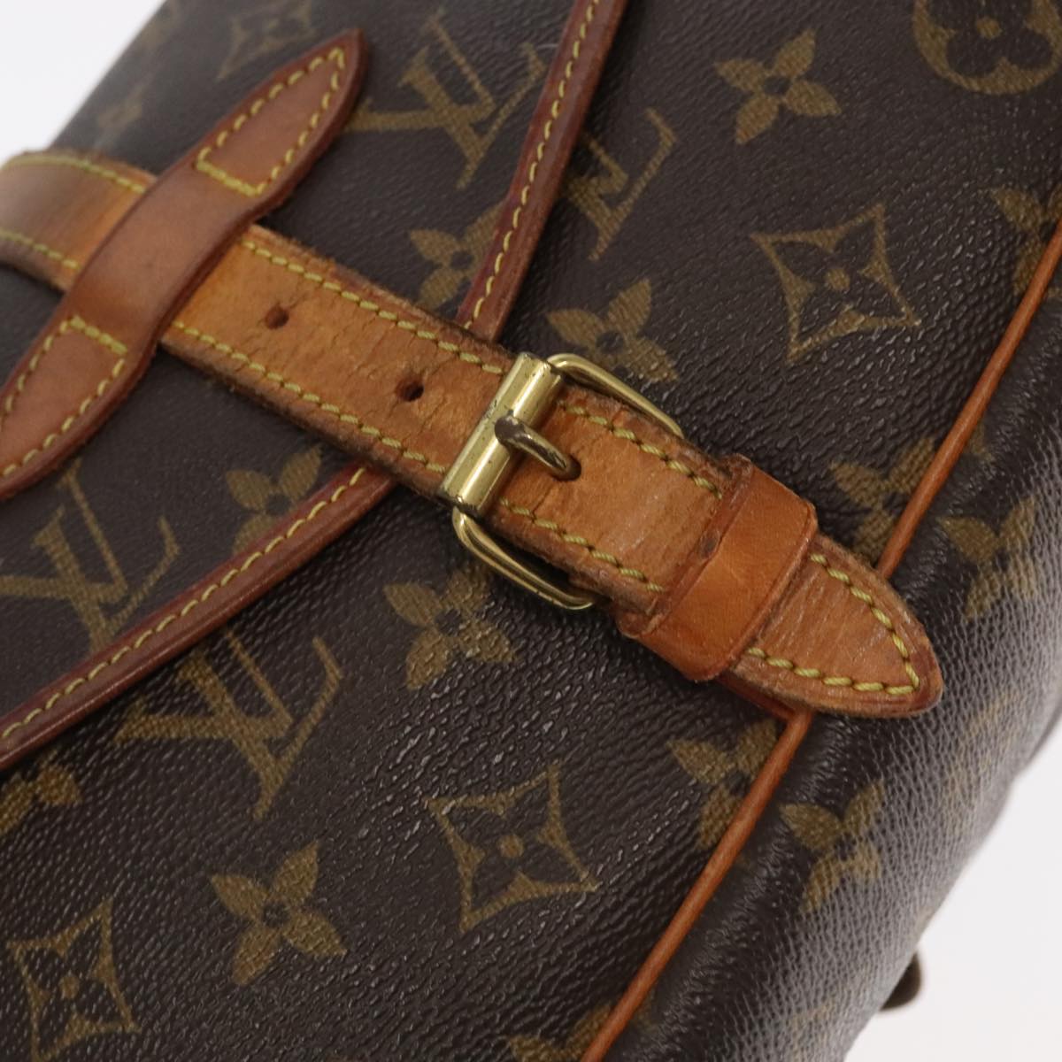 LOUIS VUITTON Monogram Saumur 30 Shoulder Bag M42256 LV hk1885
